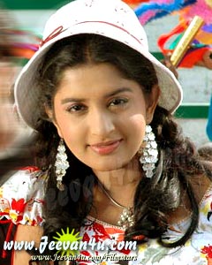 Actress Meera Jasmine Wallpaper